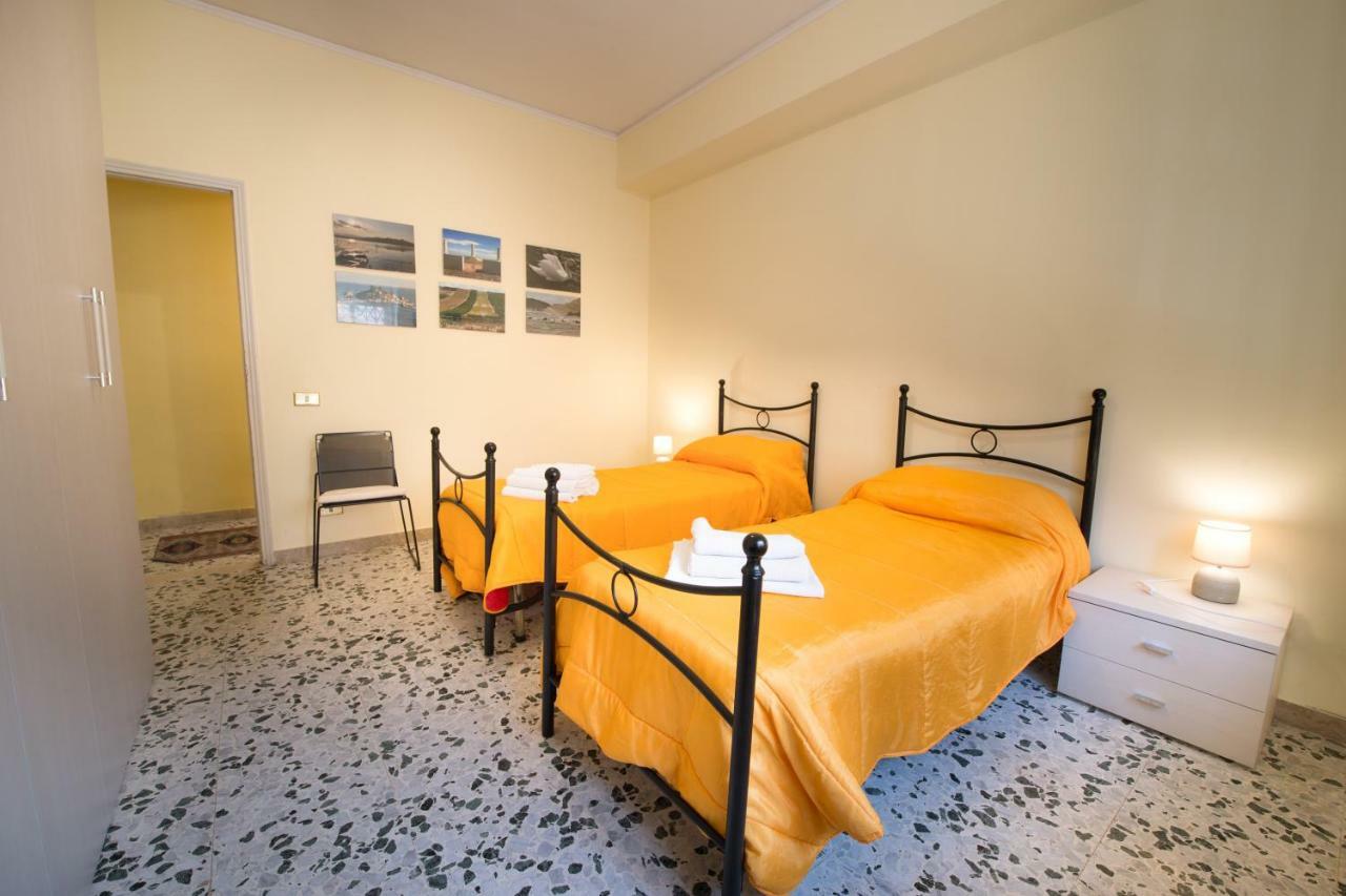 Appartamento Signorile Ambienti Sanificati Messina Exterior foto